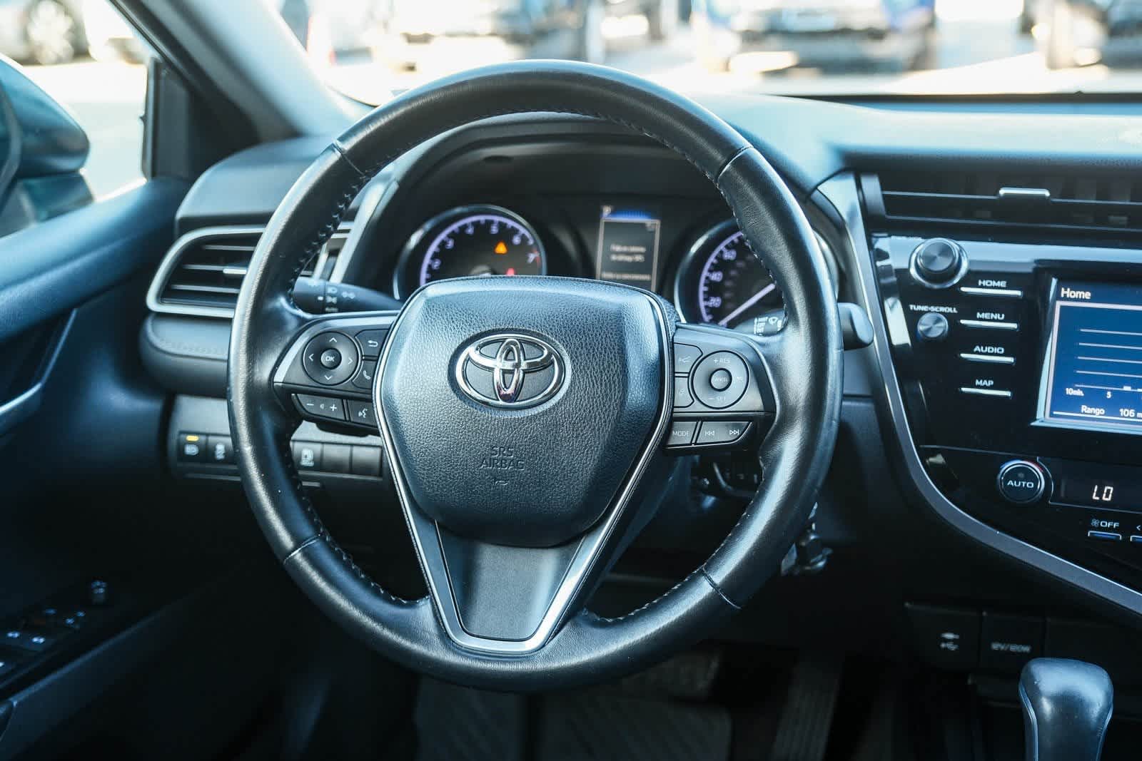 Thumbnail: 2019 Toyota Camry - 17