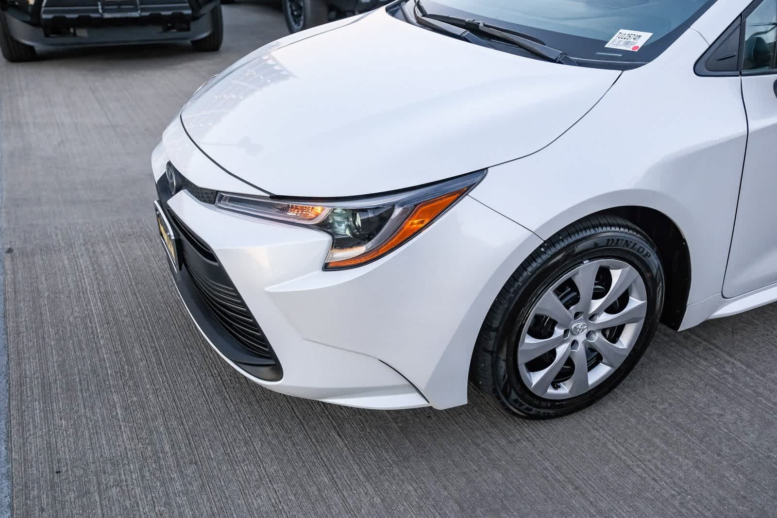 Thumbnail: 2025 Toyota Corolla - 12