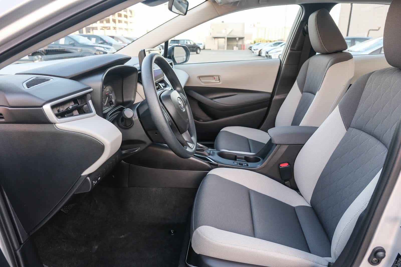 Thumbnail: 2025 Toyota Corolla - 20