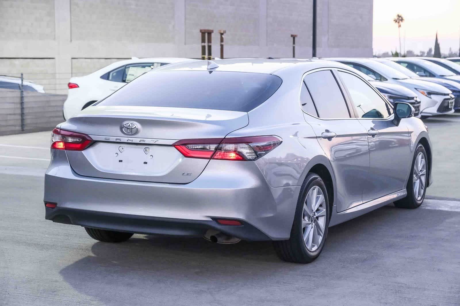 Thumbnail: 2023 Toyota Camry - 4