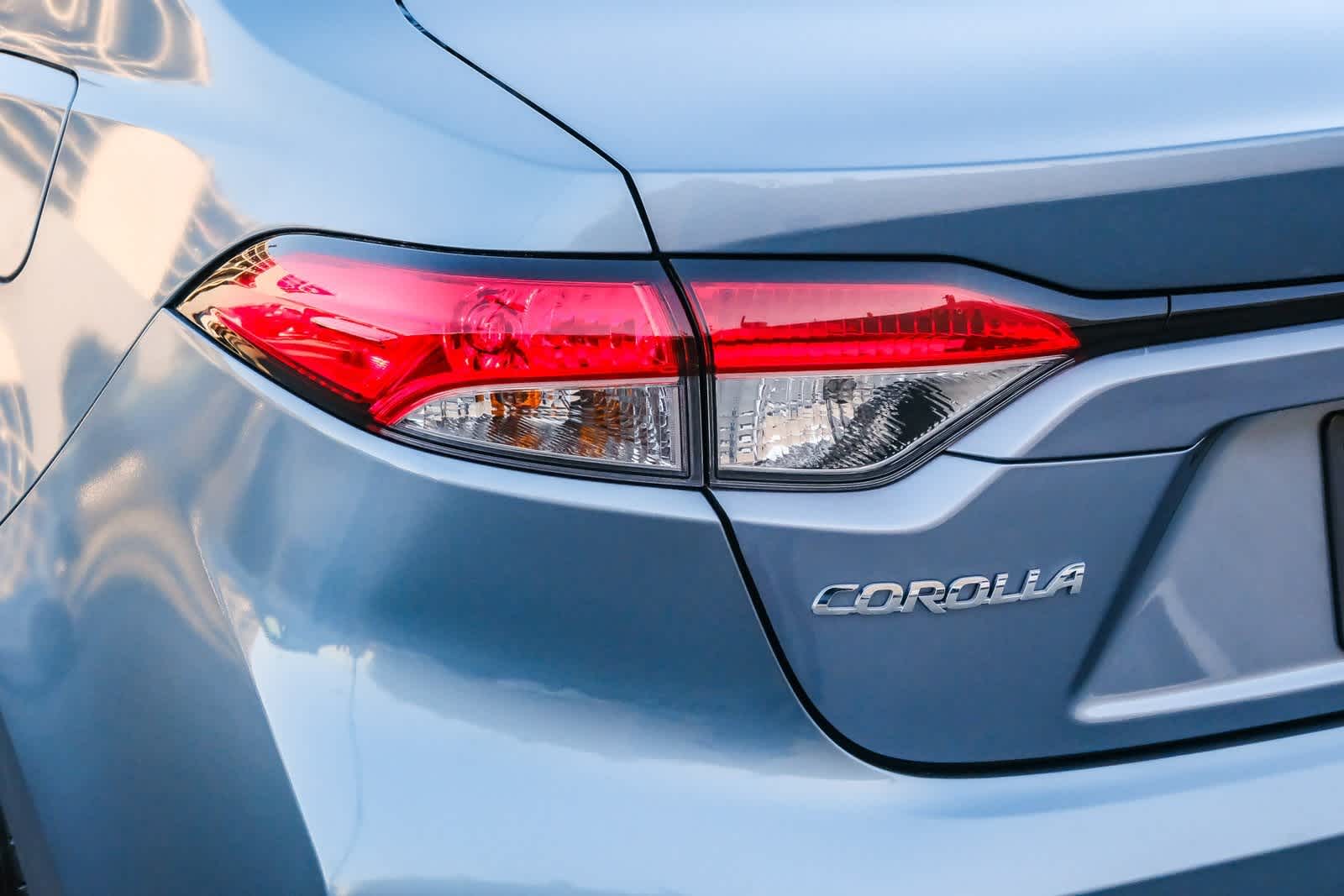 Thumbnail: 2023 Toyota Corolla - 7