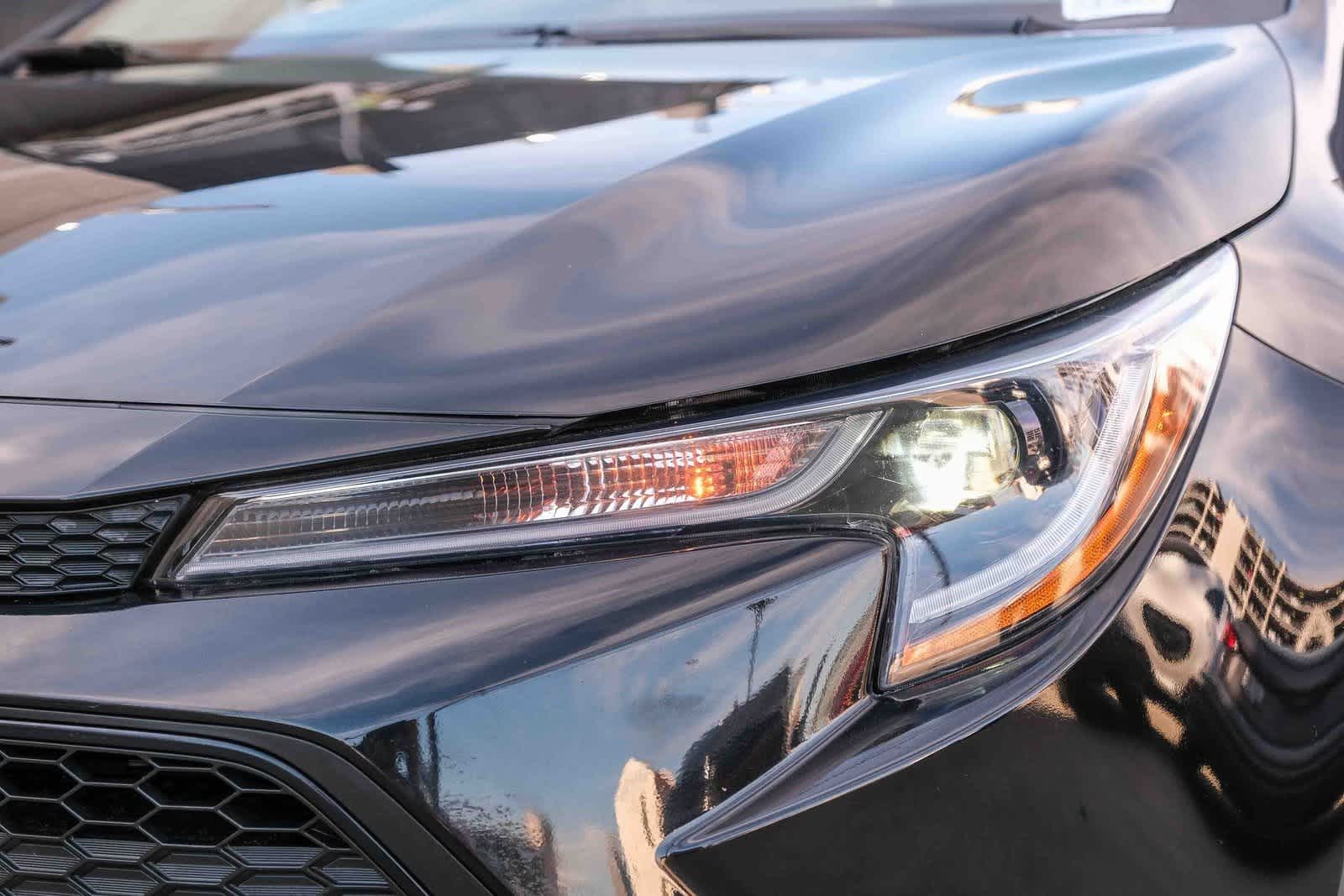 Thumbnail: 2022 Toyota Corolla - 11