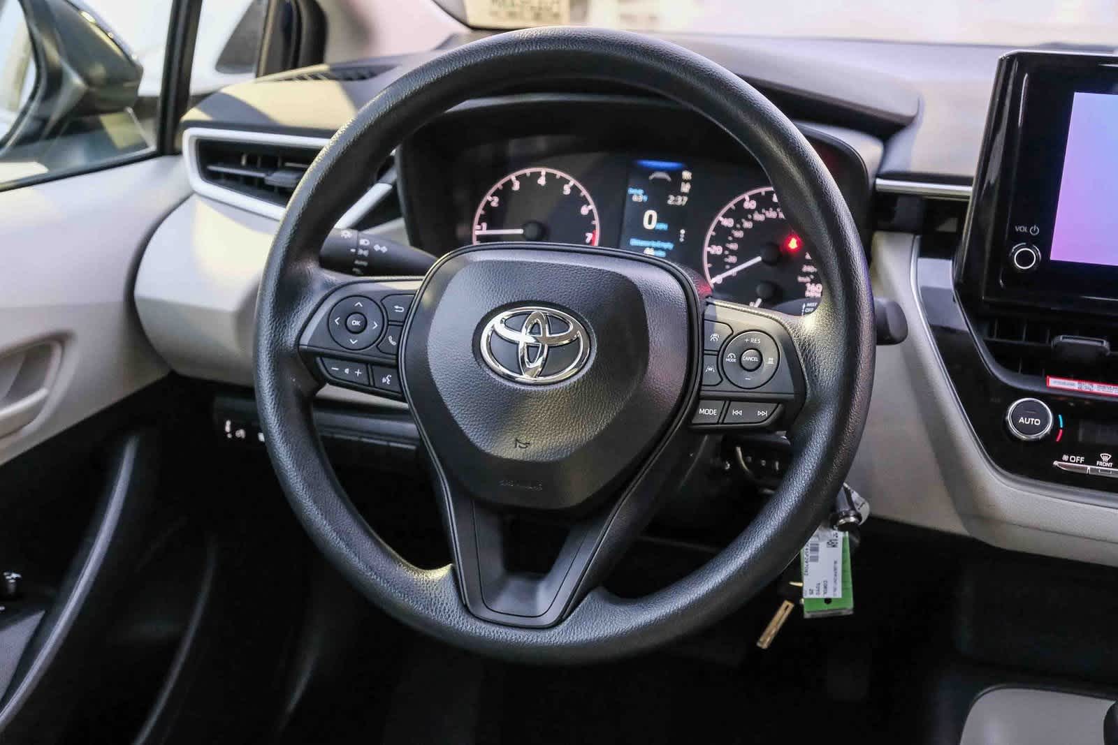 Thumbnail: 2025 Toyota Corolla - 16