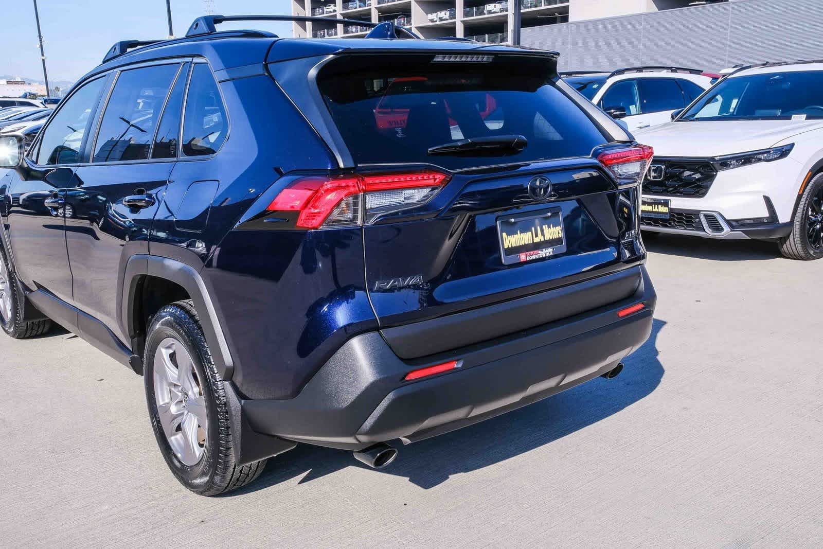 Thumbnail: 2023 Toyota RAV4 - 8