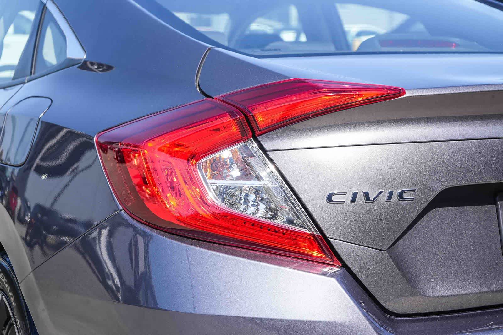 Thumbnail: 2018 Honda Civic - 9