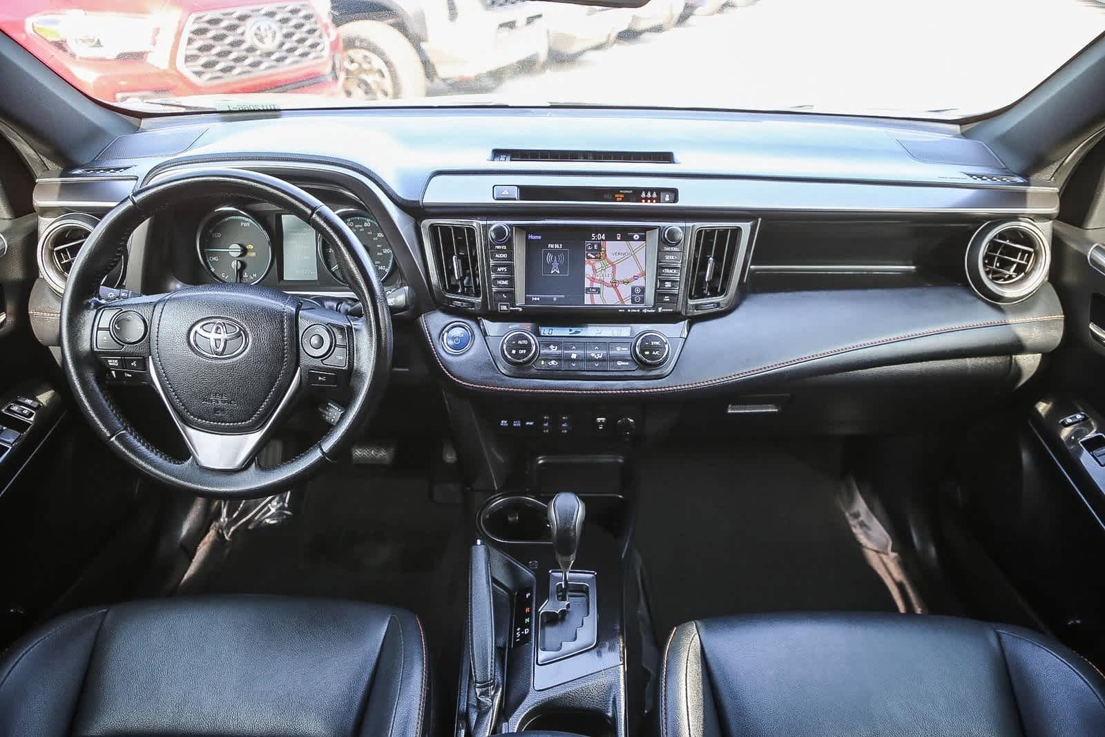 Thumbnail: 2018 Toyota RAV4 - 13