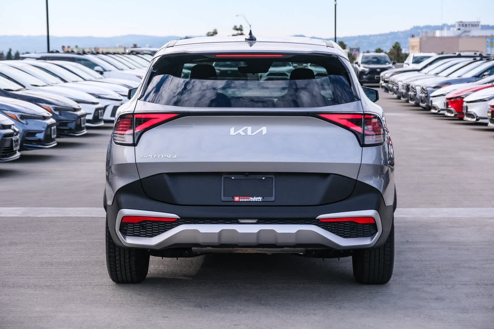 Thumbnail: 2023 Kia Sportage - 5