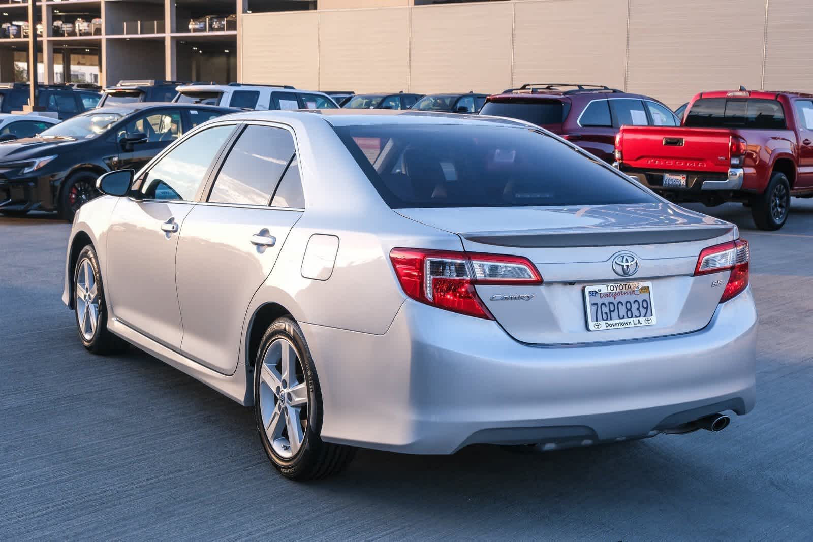 Thumbnail: 2014 Toyota Camry - 6