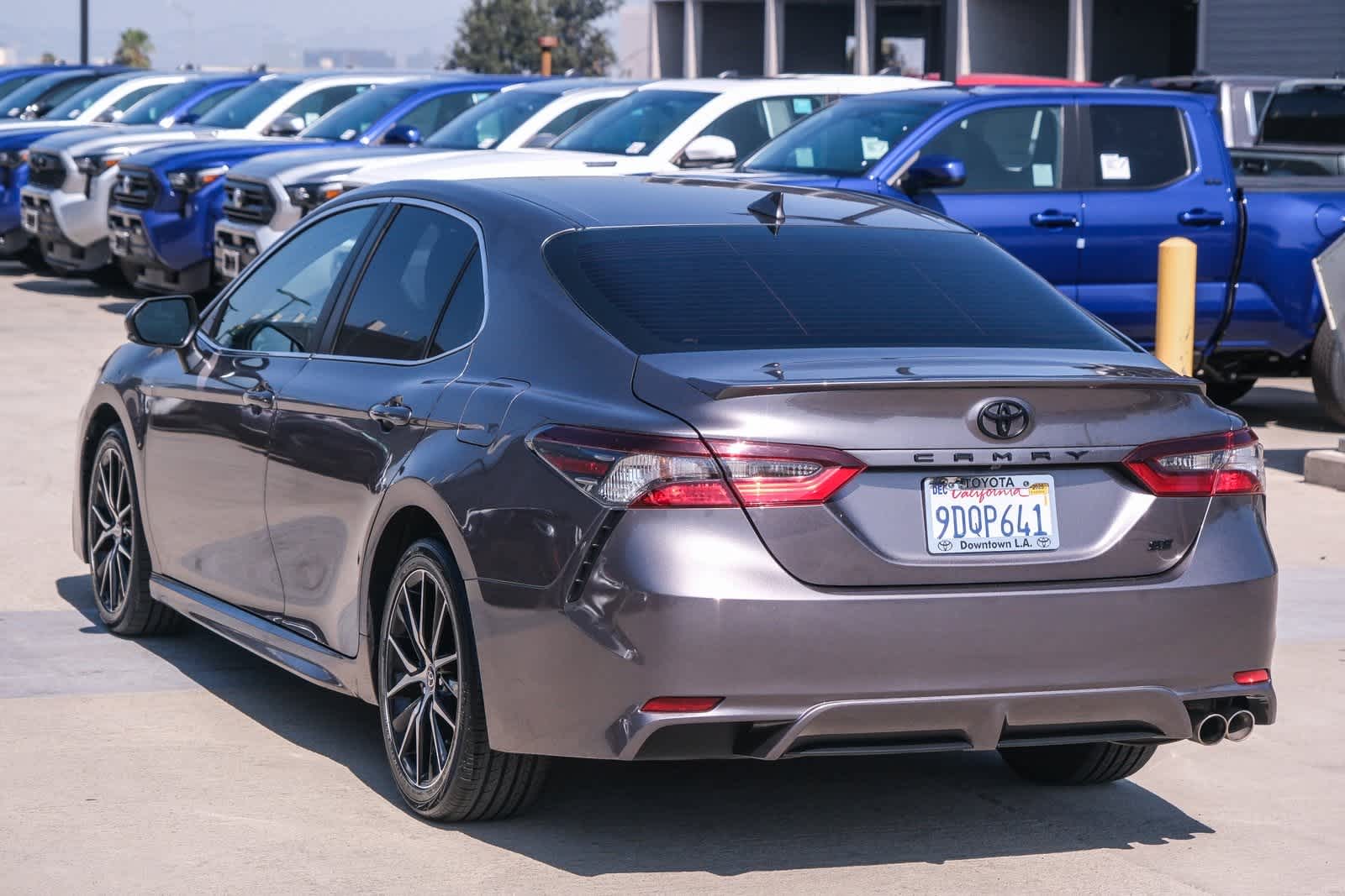 Thumbnail: 2023 Toyota Camry - 6