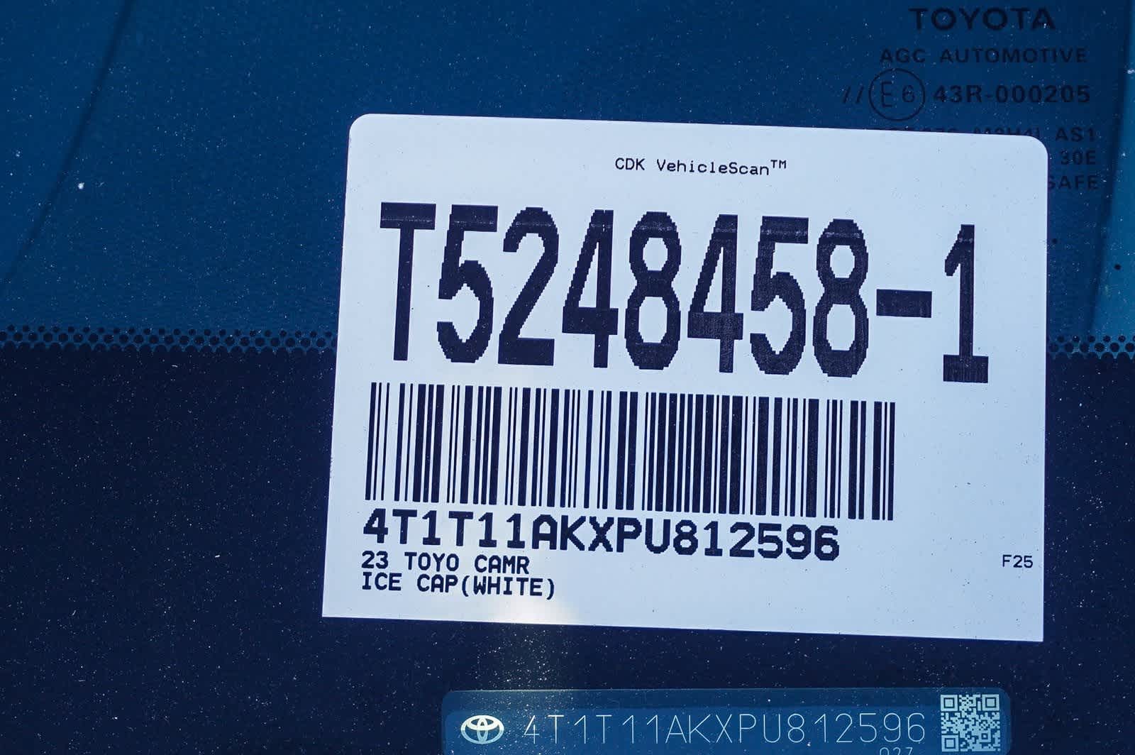 Thumbnail: 2023 Toyota Camry - 27