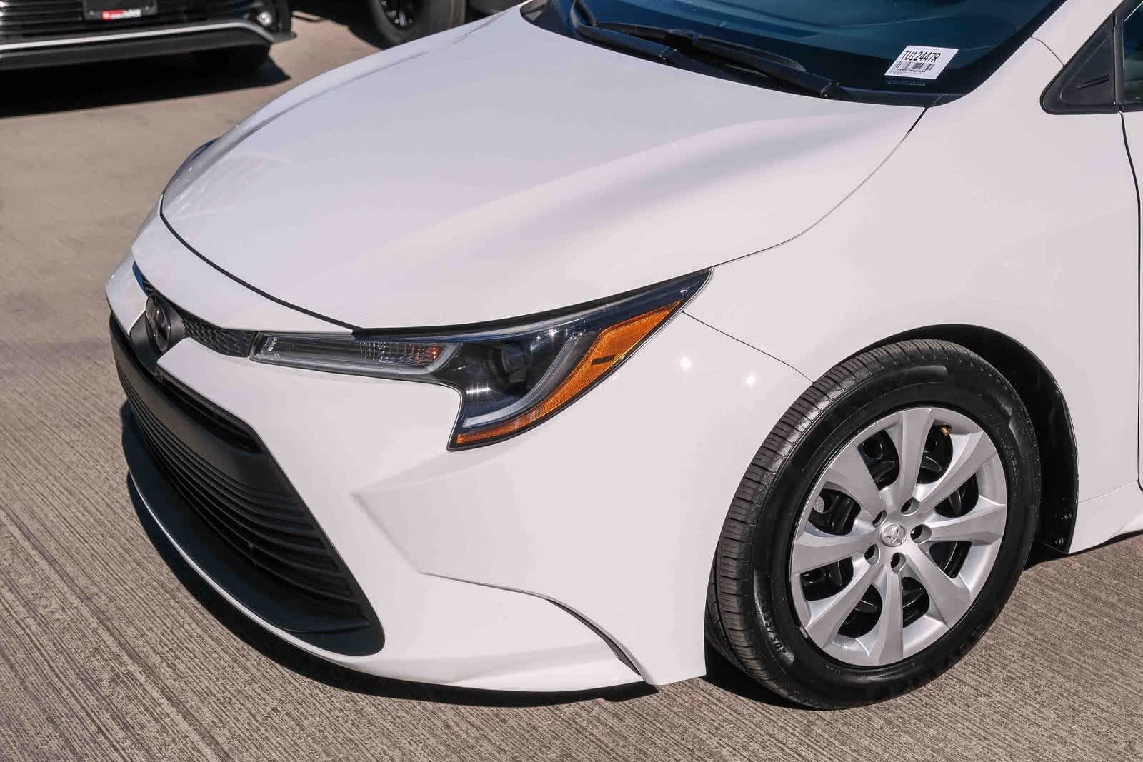 Thumbnail: 2023 Toyota Corolla - 12