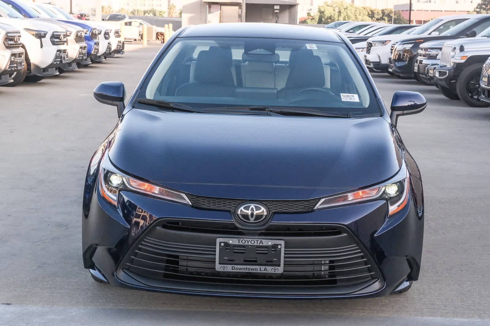 Thumbnail: 2025 Toyota Corolla - 2