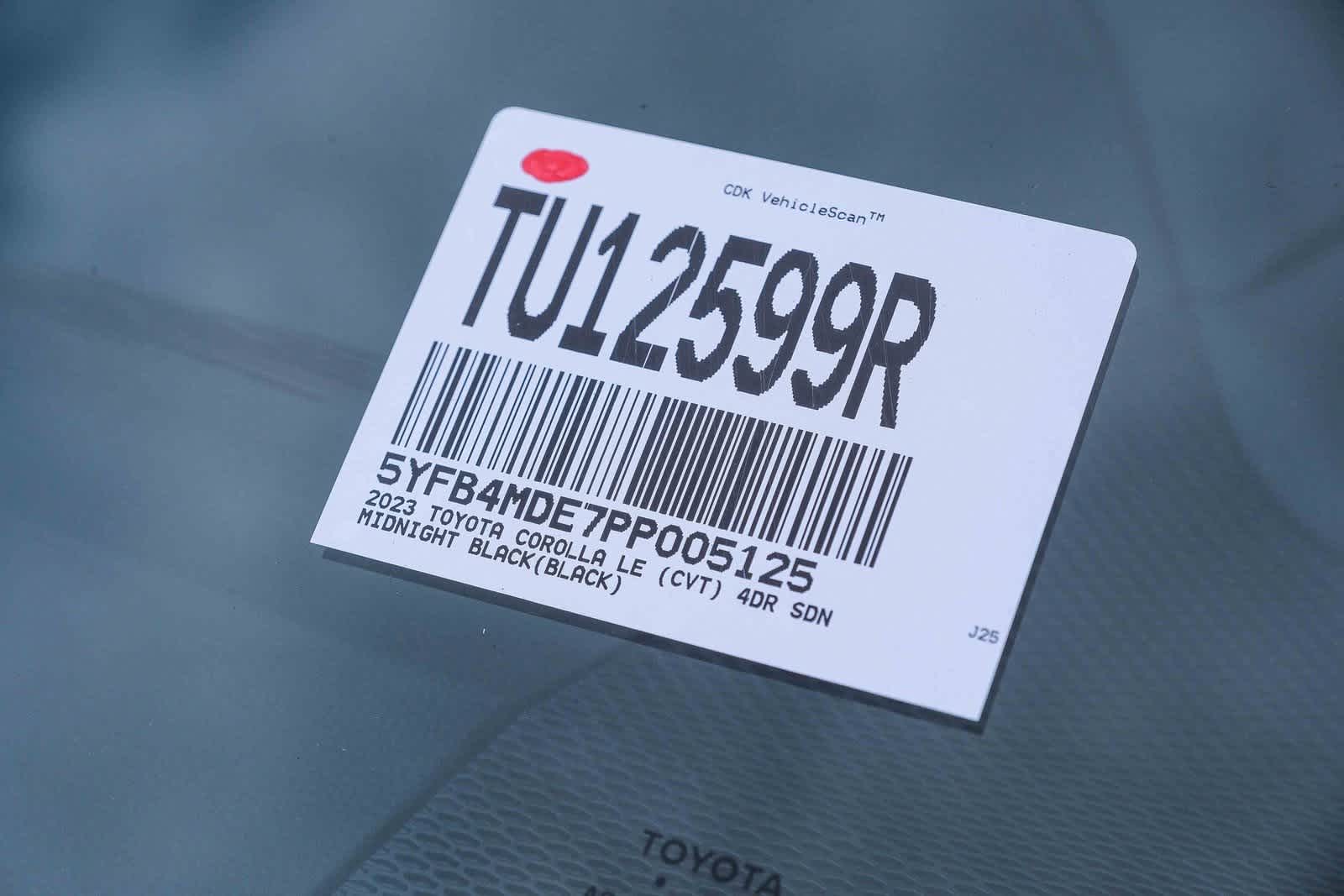 Thumbnail: 2023 Toyota Corolla - 28