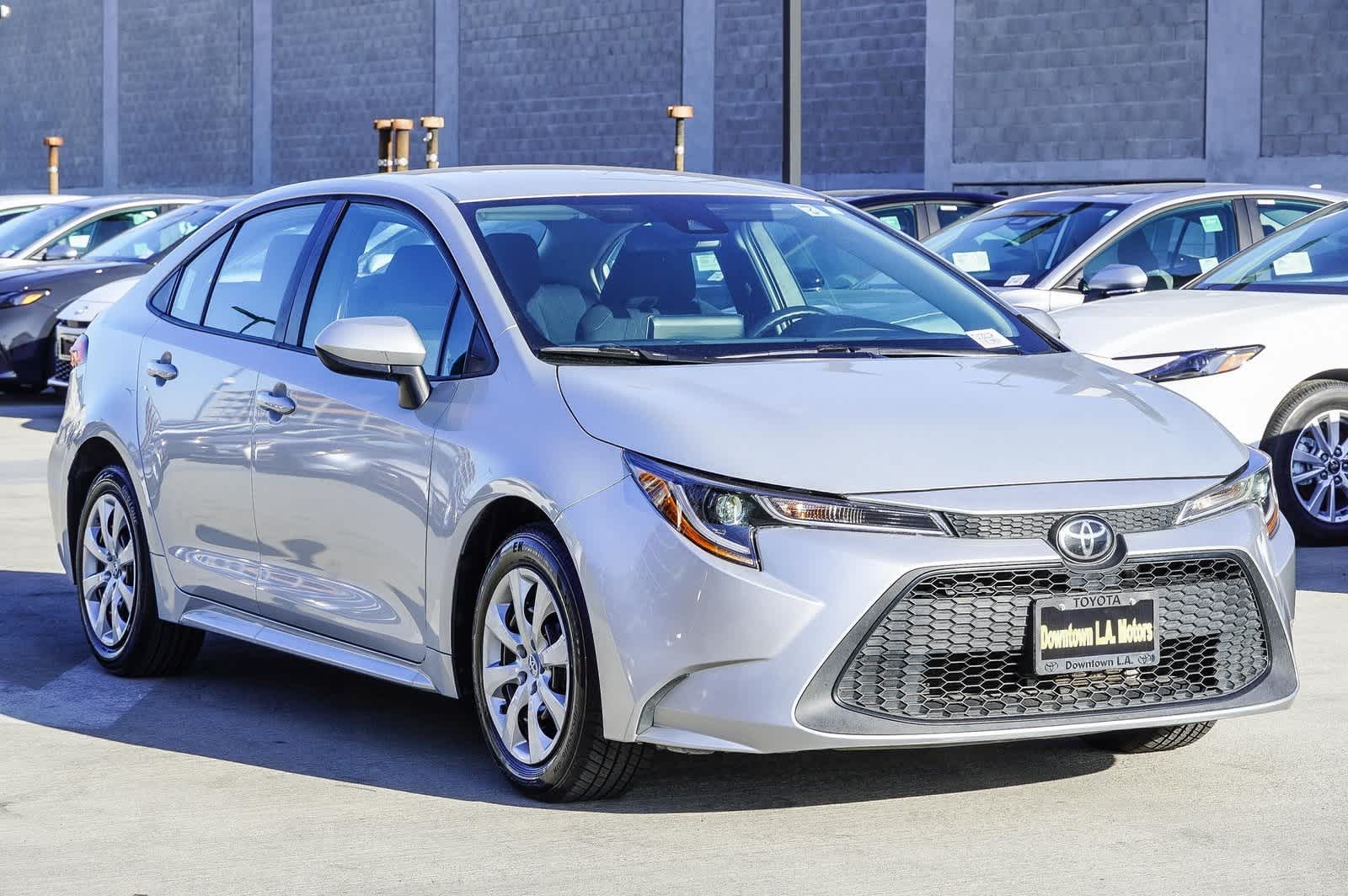 2021 Toyota Corolla LE 3