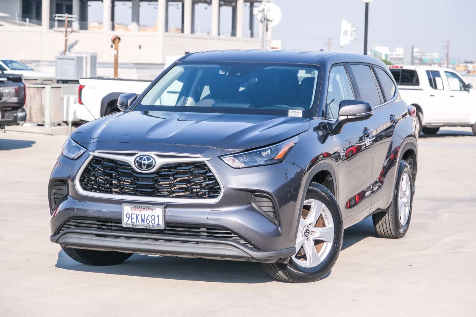 Thumbnail: 2023 Toyota Highlander - 1