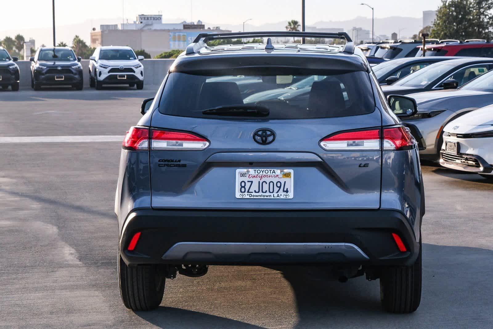 Thumbnail: 2022 Toyota Corolla Cross - 5