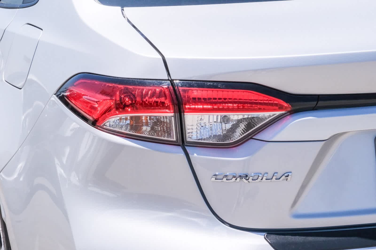 Thumbnail: 2021 Toyota Corolla - 8