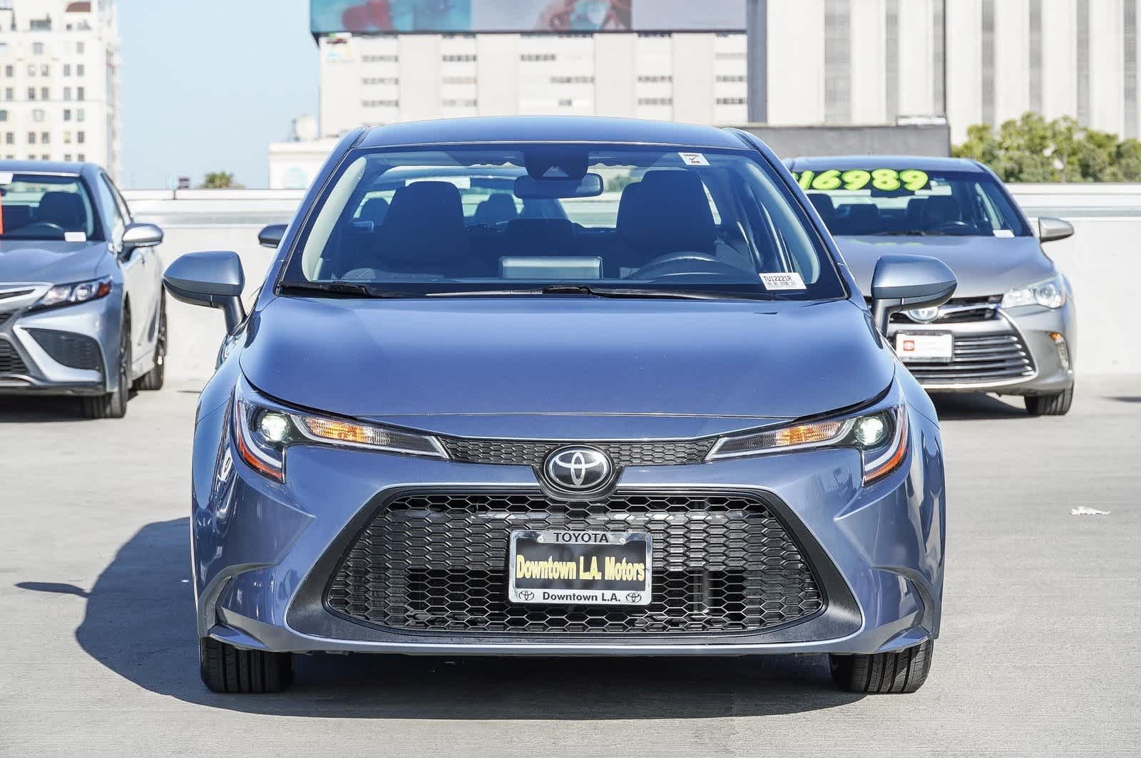 2022 Toyota Corolla LE 2