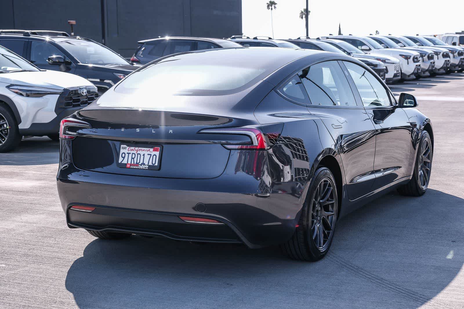 Thumbnail: 2025 Tesla Model 3 - 4