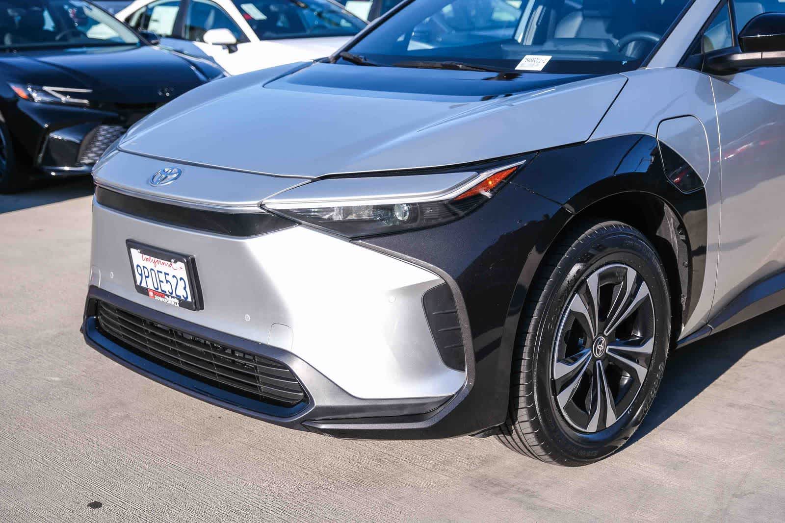 Thumbnail: 2024 Toyota bZ4X - 11