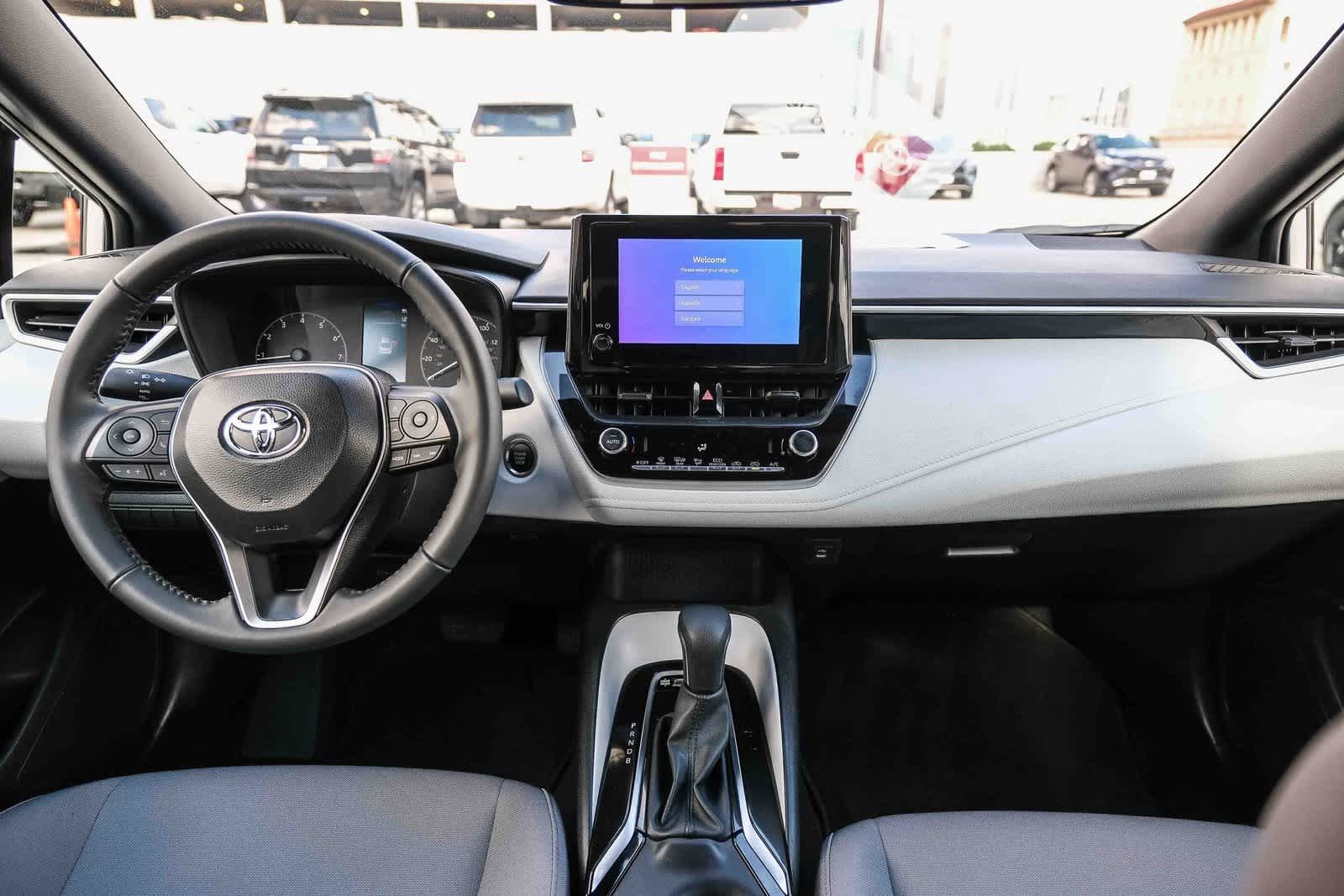 Thumbnail: 2025 Toyota Corolla - 13