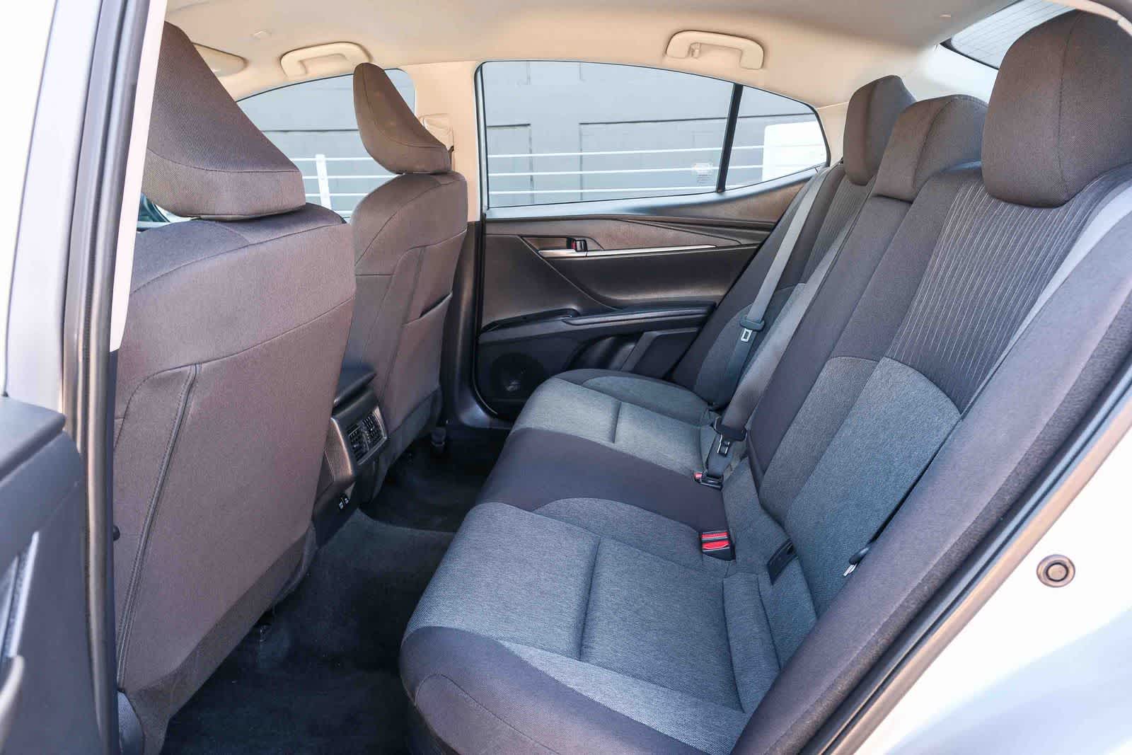 Thumbnail: 2025 Toyota Camry - 17