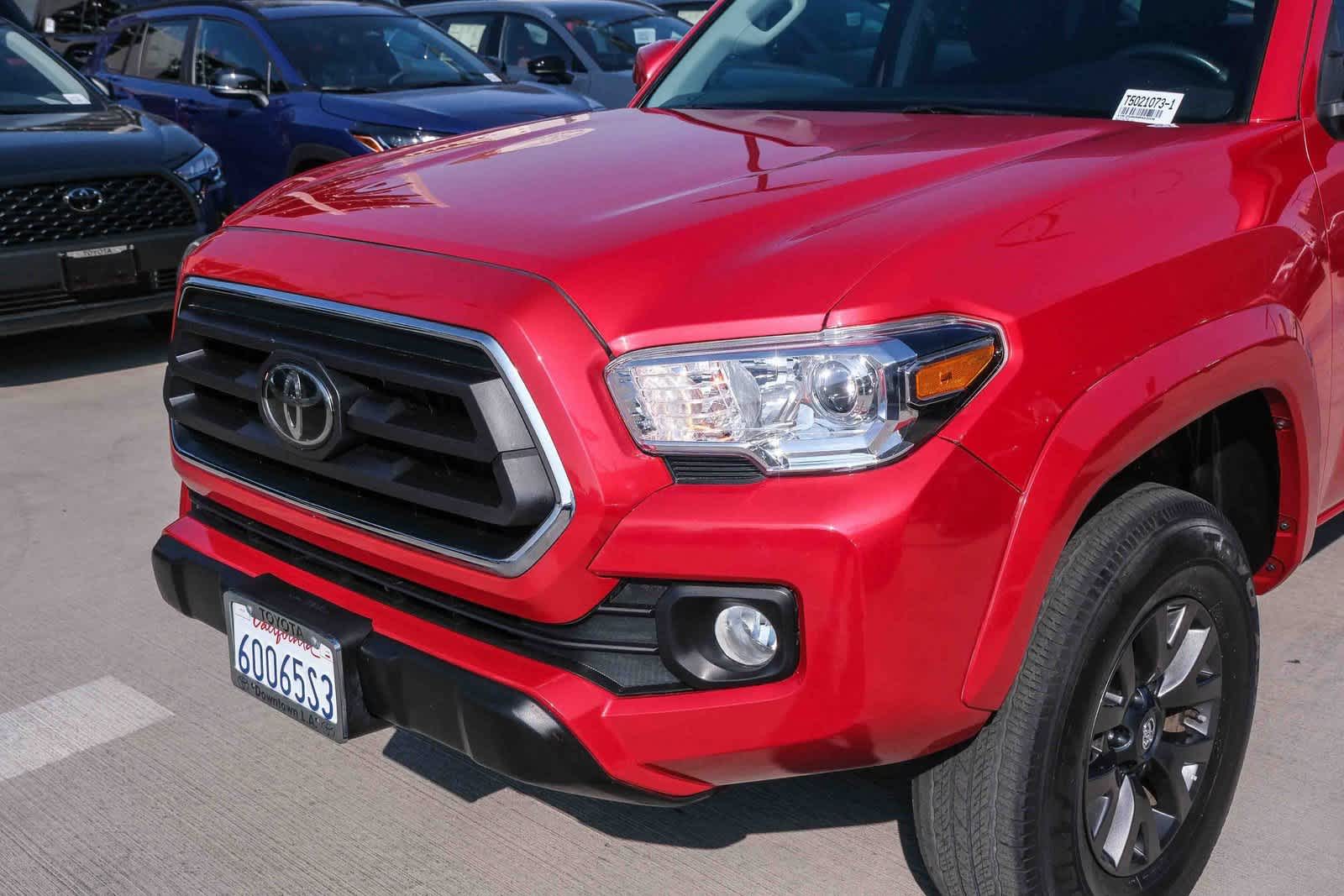 Thumbnail: 2022 Toyota Tacoma - 12