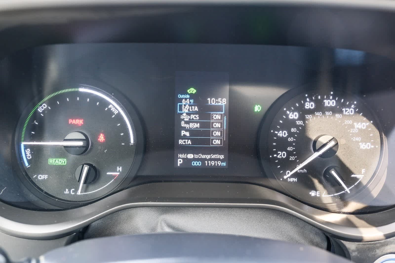 Thumbnail: 2024 Toyota Sienna - 25