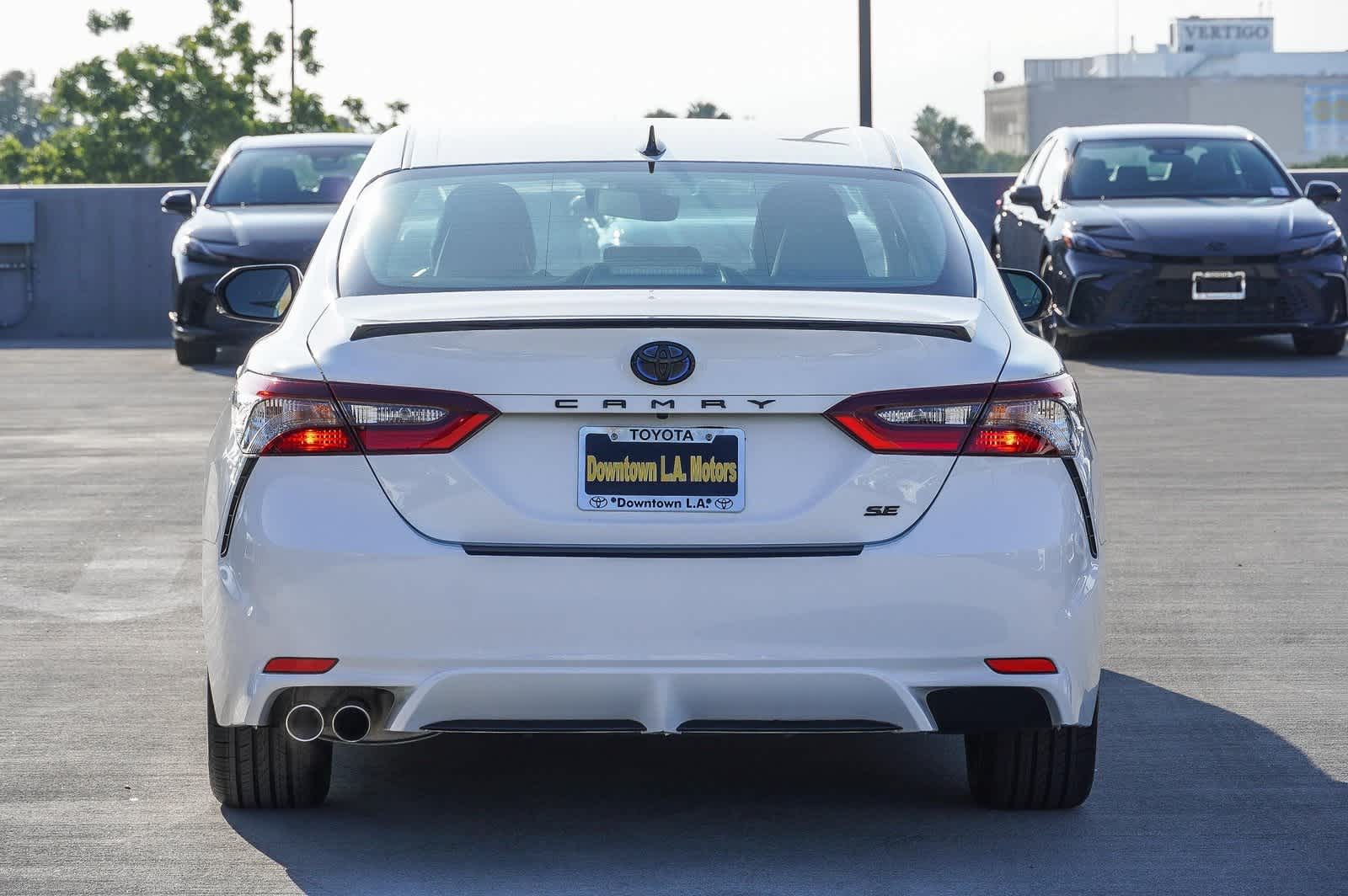 2022 Toyota Camry SE 5