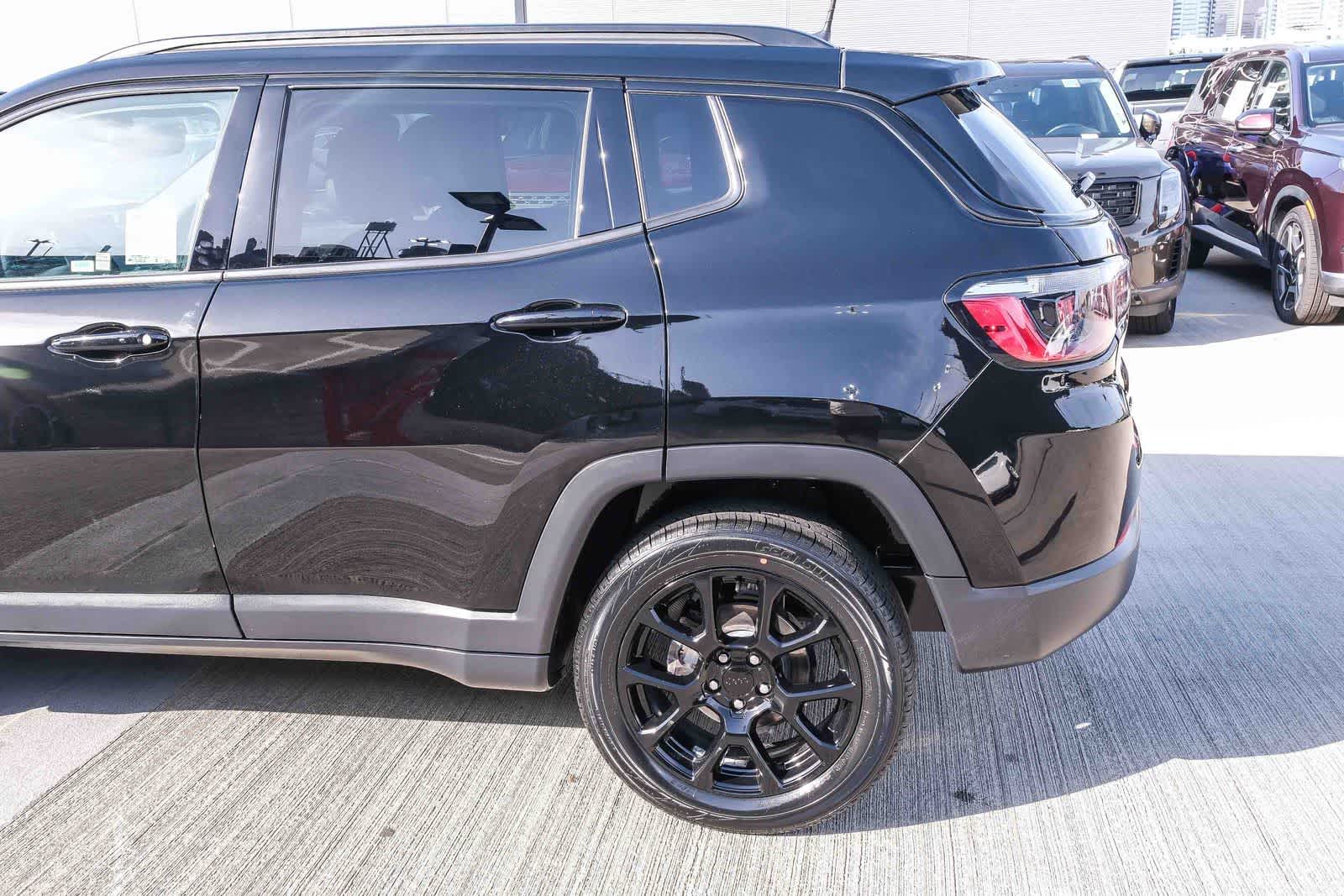 Thumbnail: 2024 Jeep Compass - 8