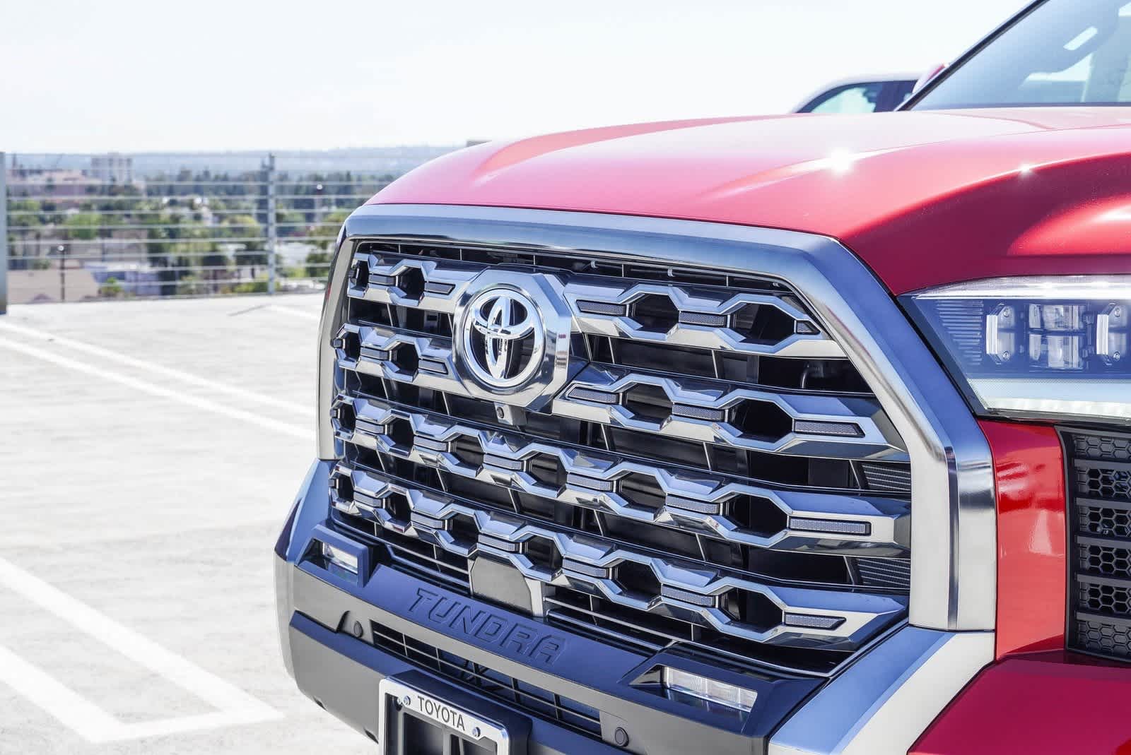 Thumbnail: 2025 Toyota Tundra - 12