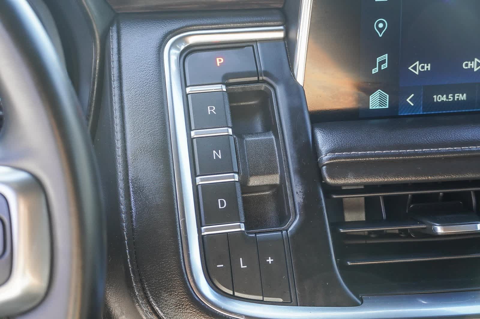 Thumbnail: 2023 Chevrolet Tahoe - 23