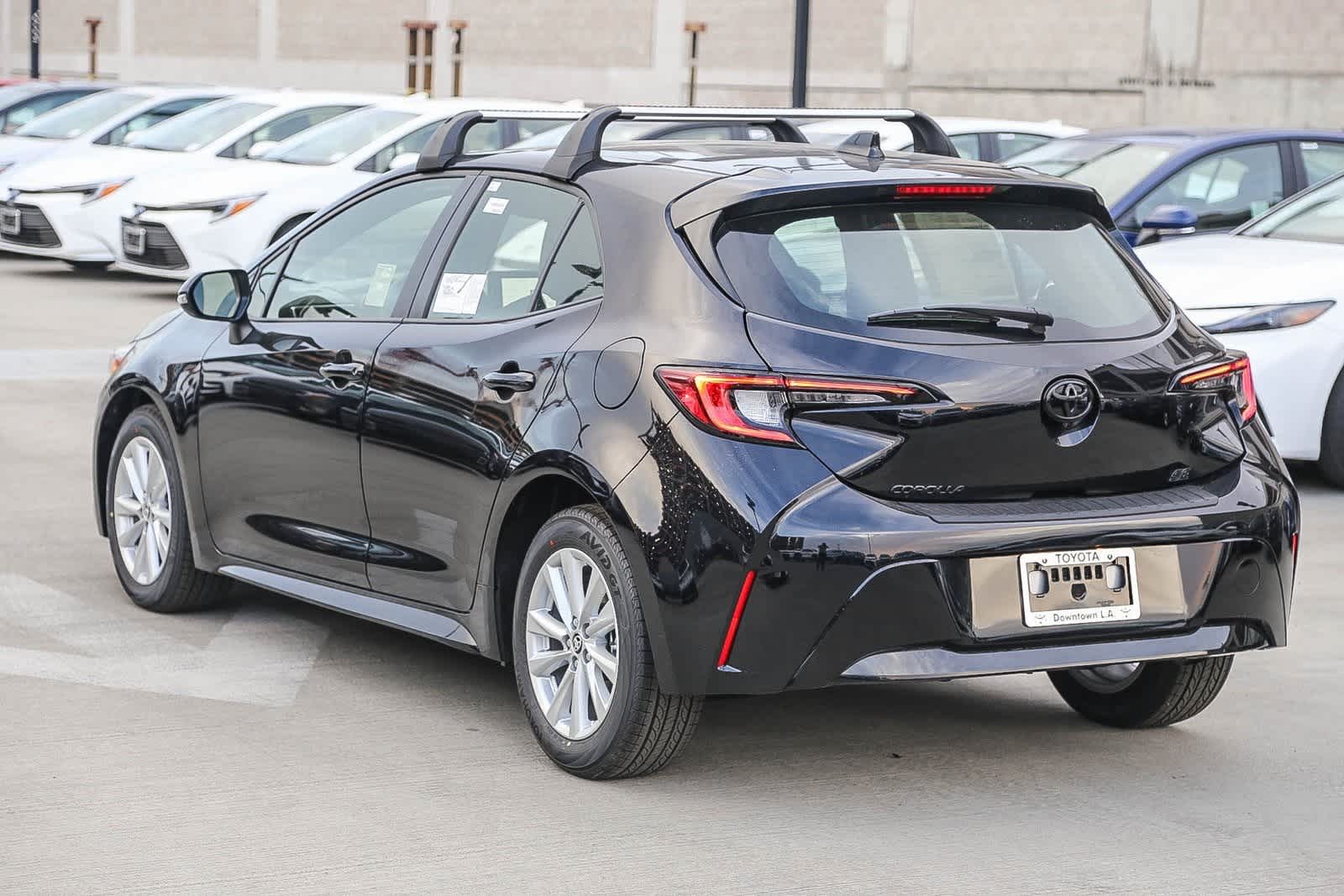 2025 Toyota Corolla SE 8