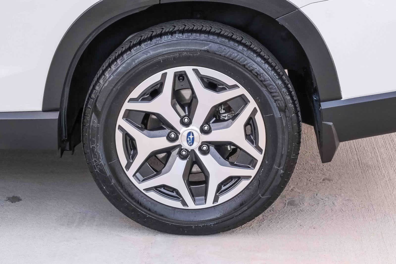 Thumbnail: 2023 Subaru Forester - 9