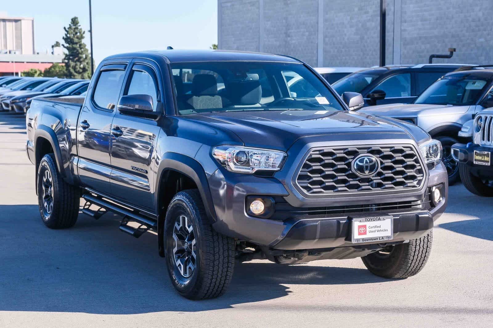 Thumbnail: 2021 Toyota Tacoma - 3