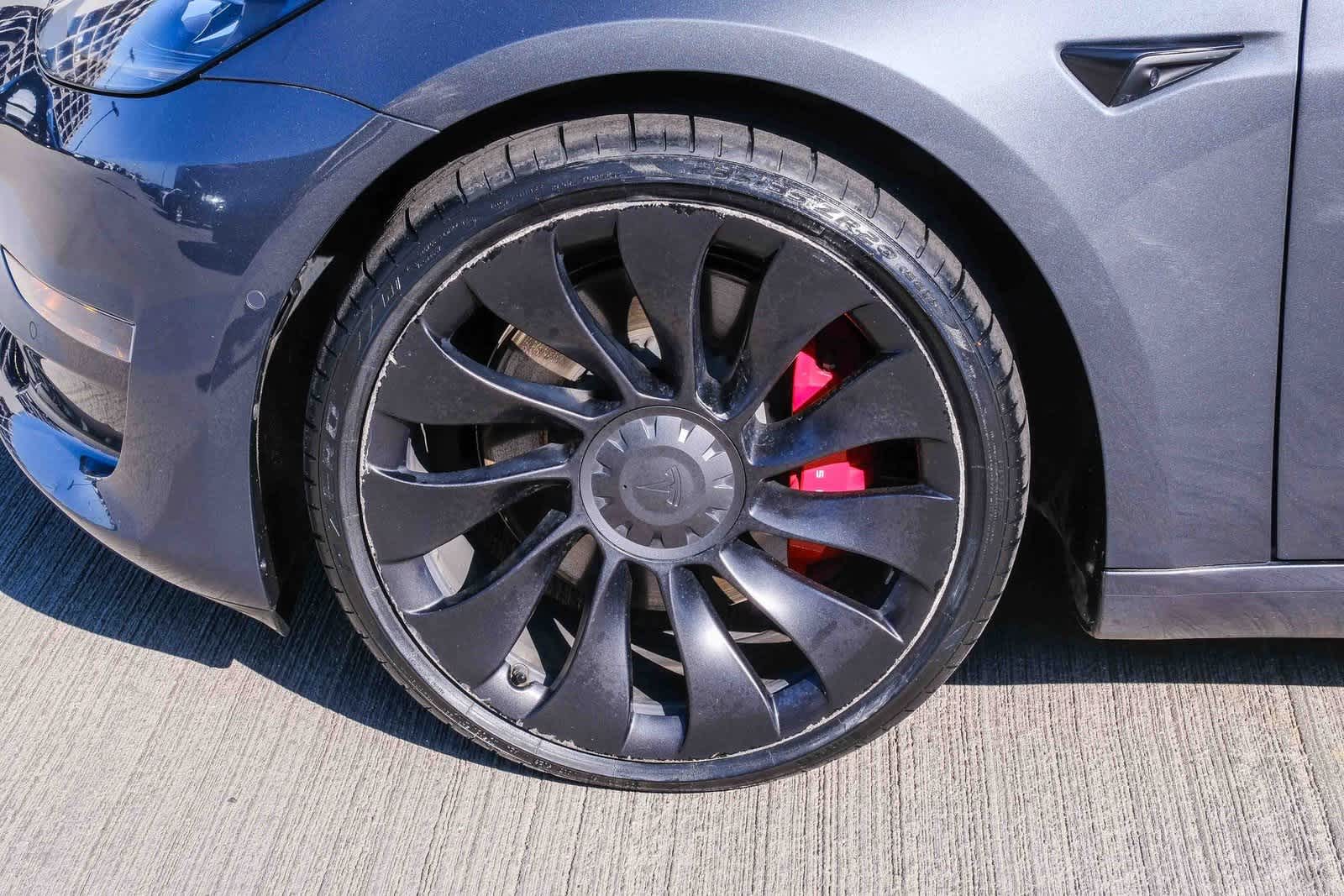 Thumbnail: 2022 Tesla Model 3 - 10