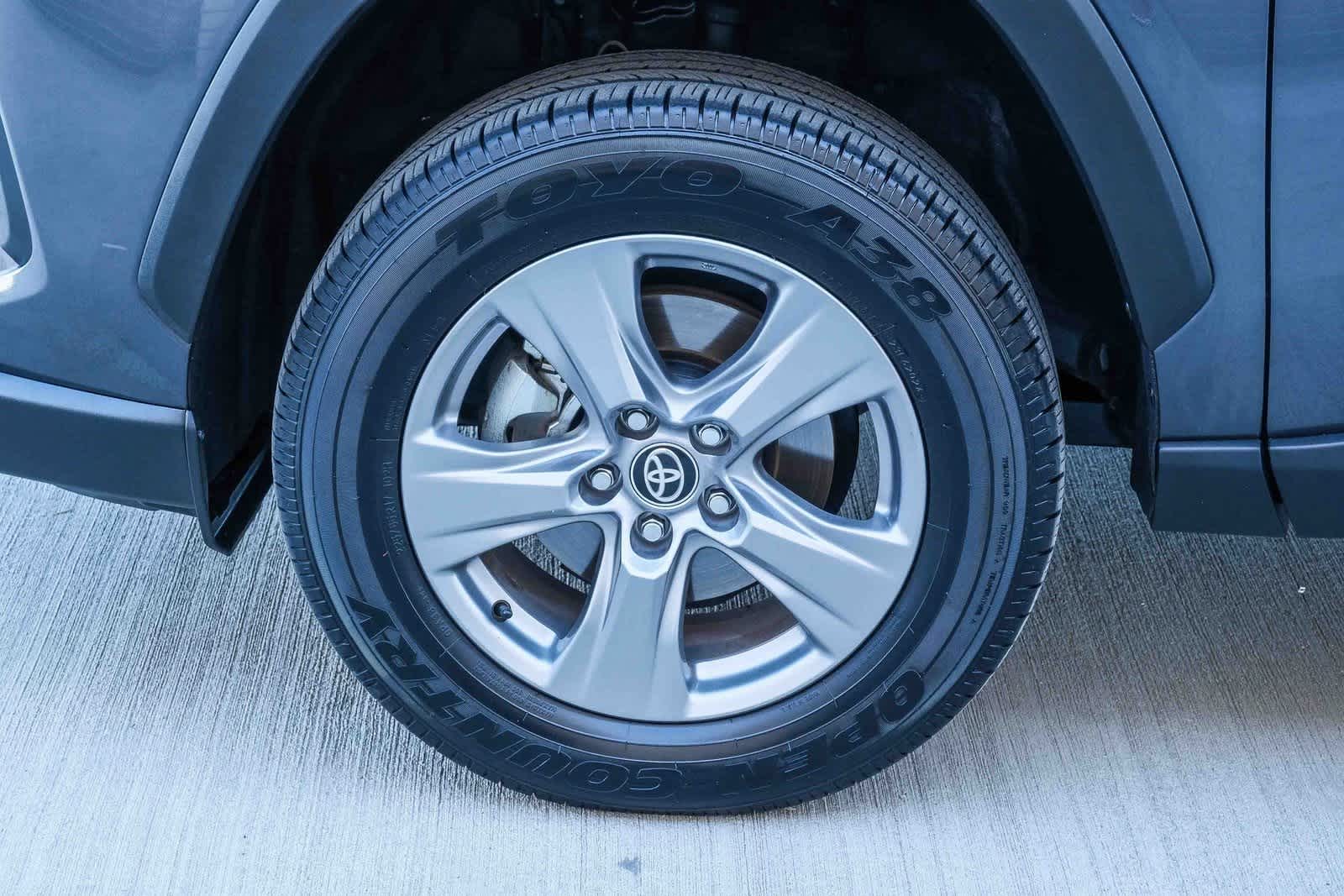 Thumbnail: 2024 Toyota RAV4 - 10