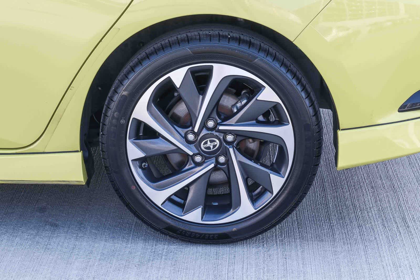 Thumbnail: 2016 Scion iM - 9