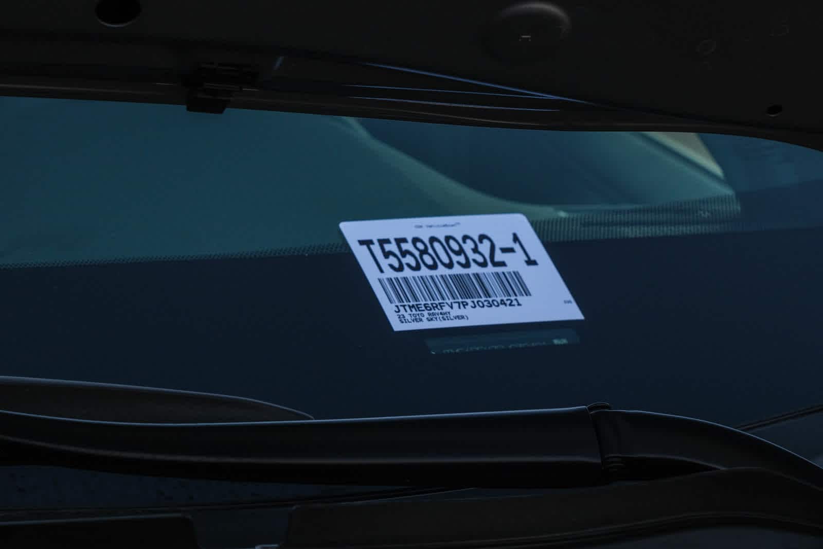 Thumbnail: 2023 Toyota RAV4 - 28