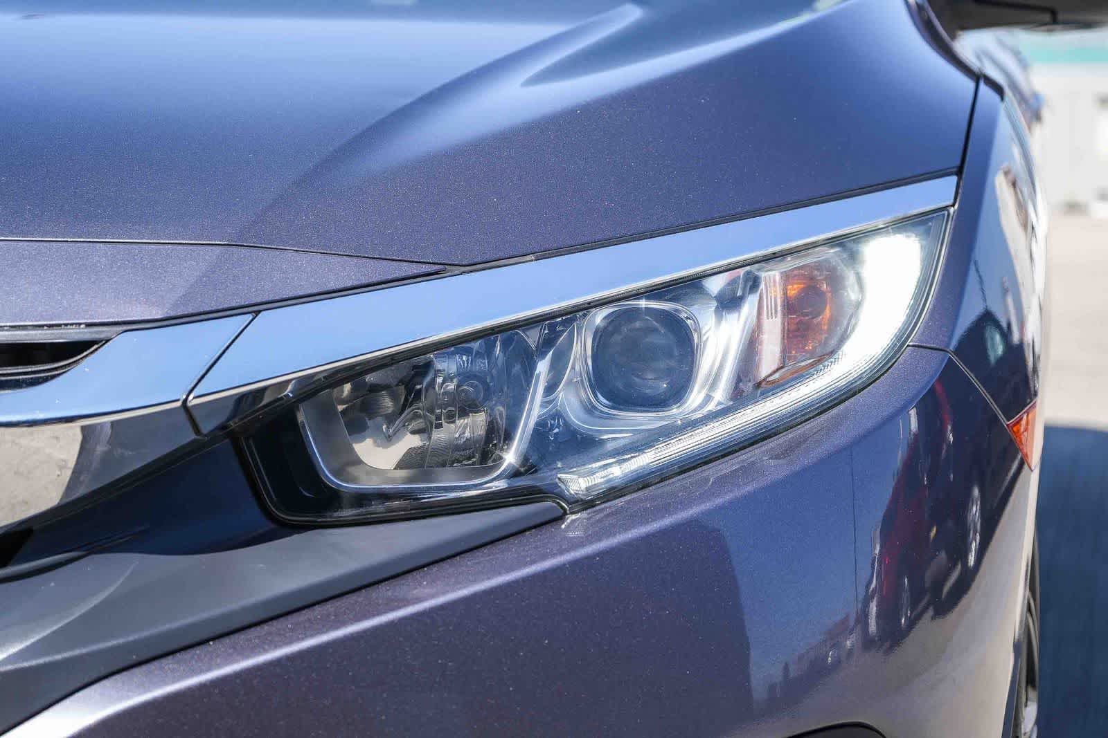 Thumbnail: 2018 Honda Civic - 4