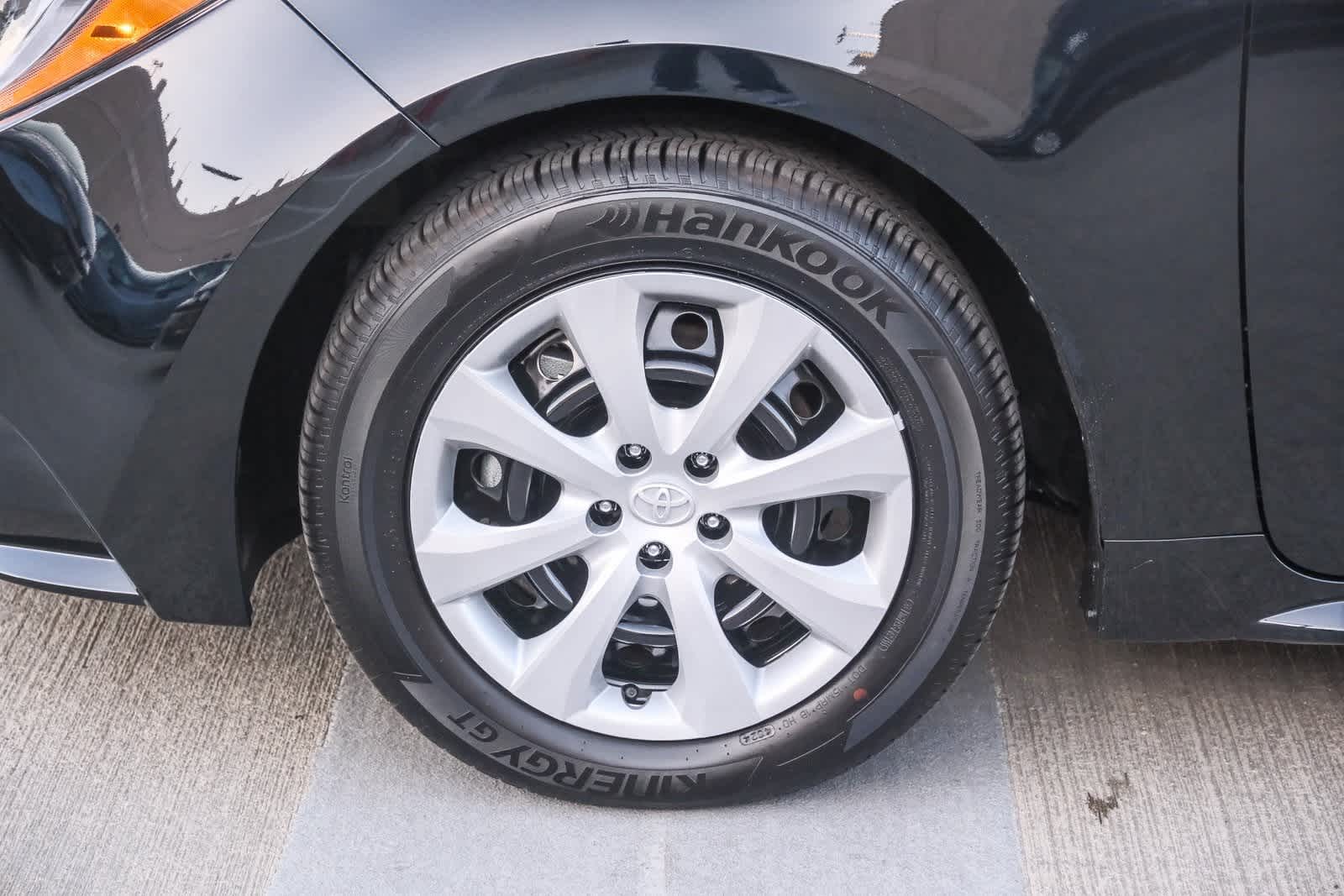 Thumbnail: 2025 Toyota Corolla - 11