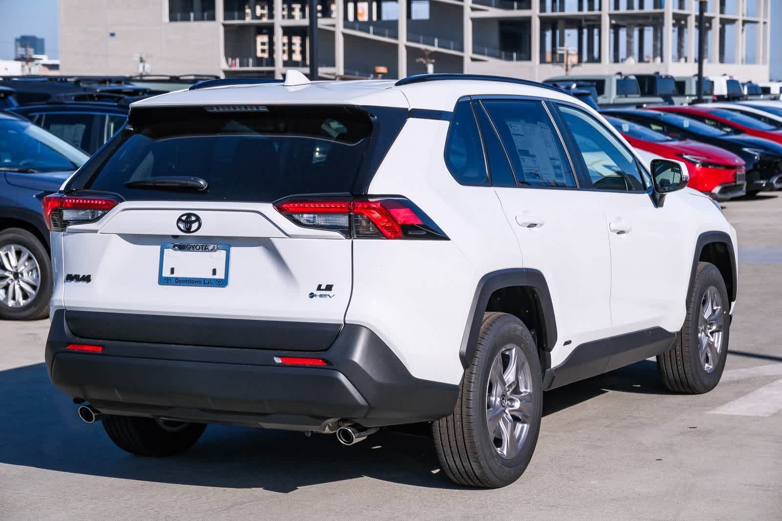 Thumbnail: 2025 Toyota RAV4 - 4