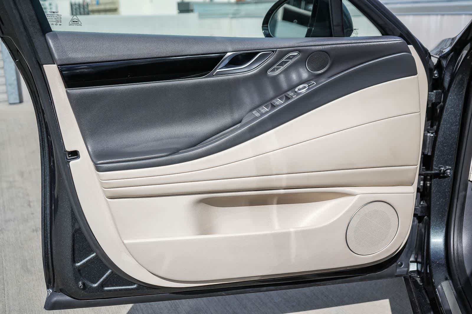 Thumbnail: 2022 Genesis G80 - 22