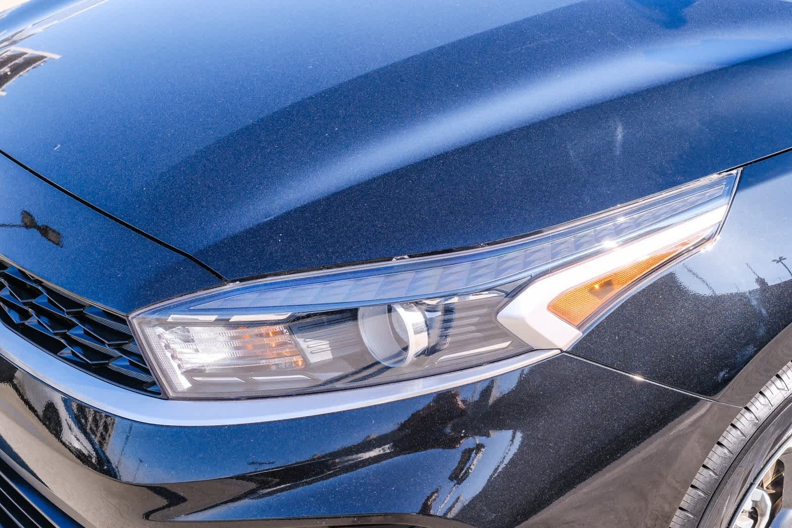 Thumbnail: 2023 Kia Forte - 11