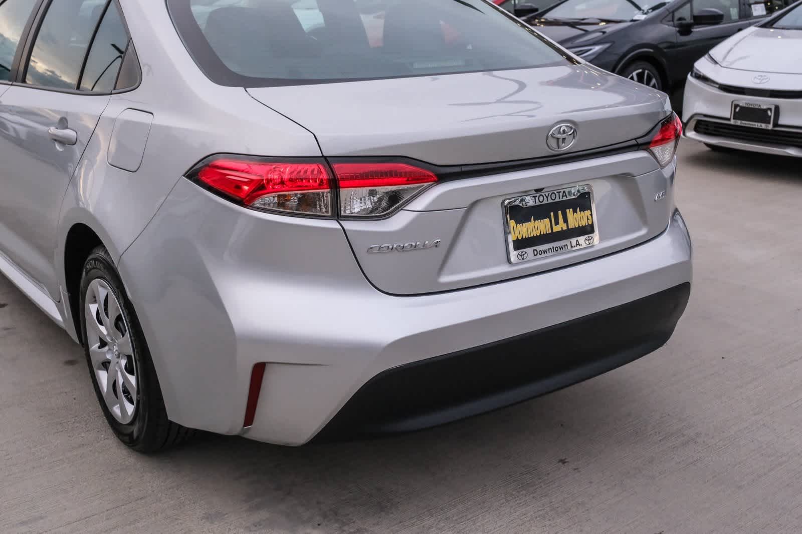 Thumbnail: 2023 Toyota Corolla - 8