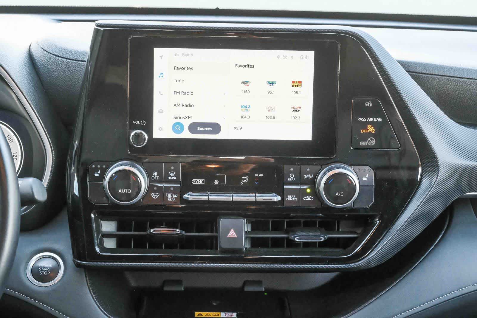Thumbnail: 2025 Toyota Highlander - 13