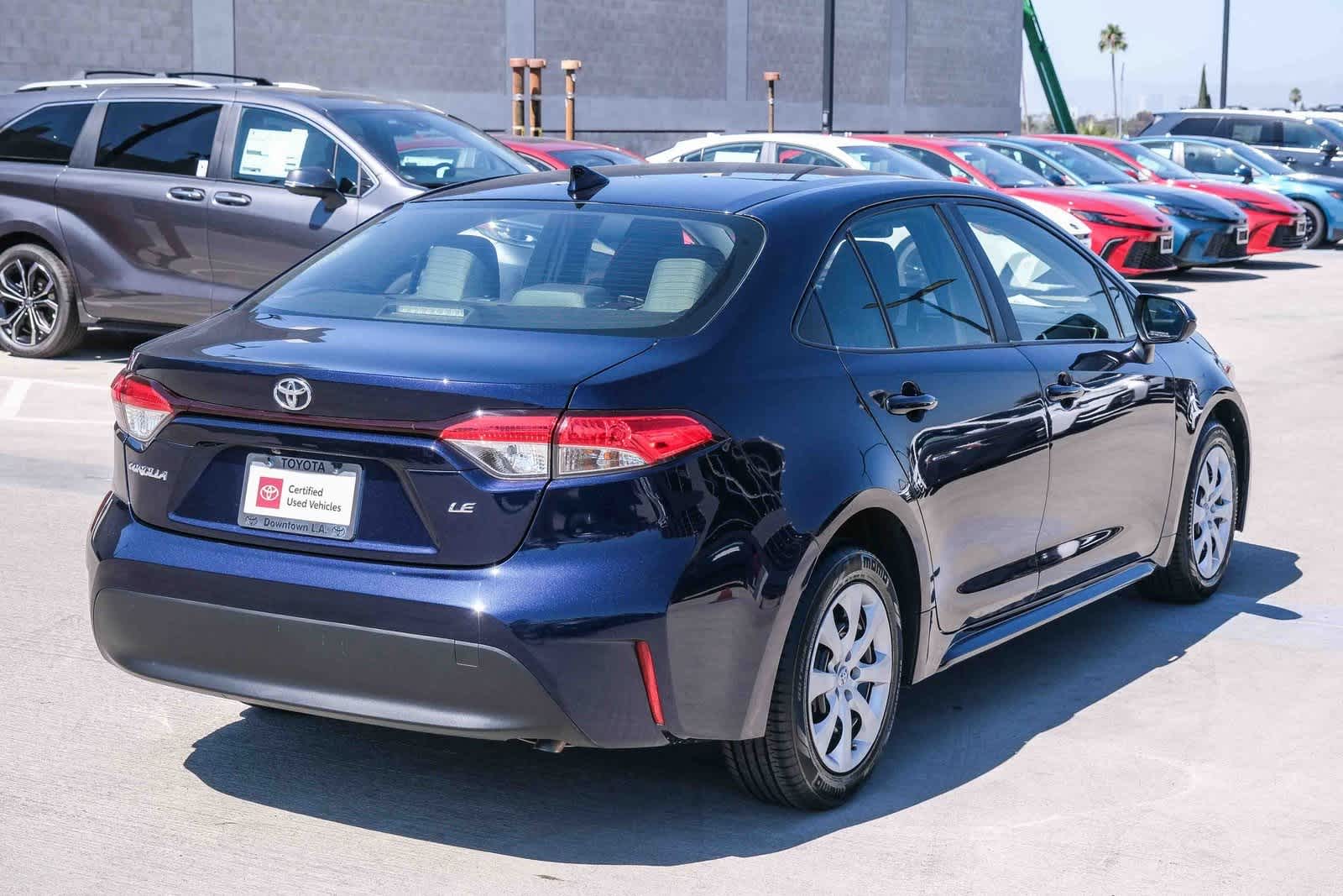 Thumbnail: 2023 Toyota Corolla - 4