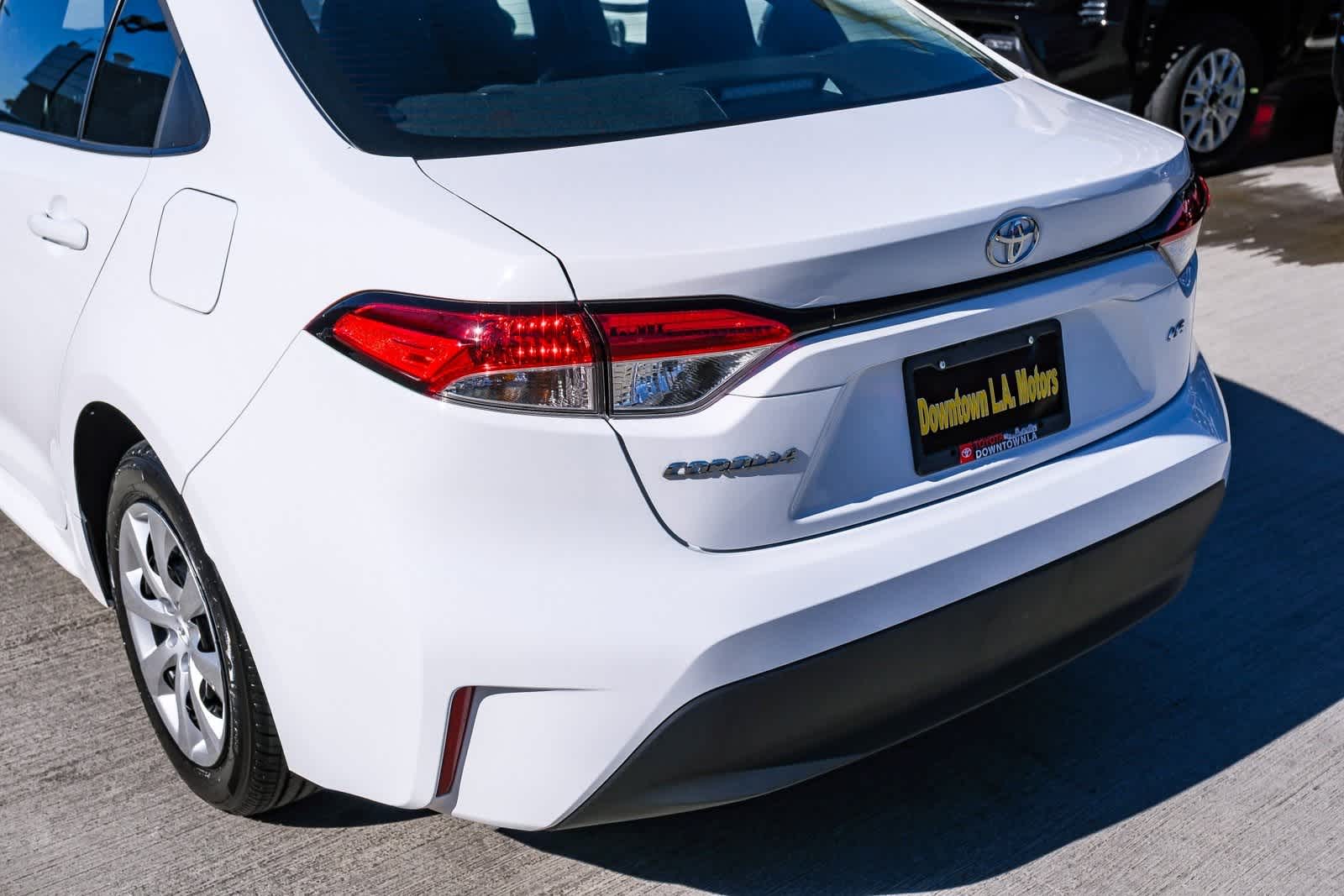 Thumbnail: 2025 Toyota Corolla - 8