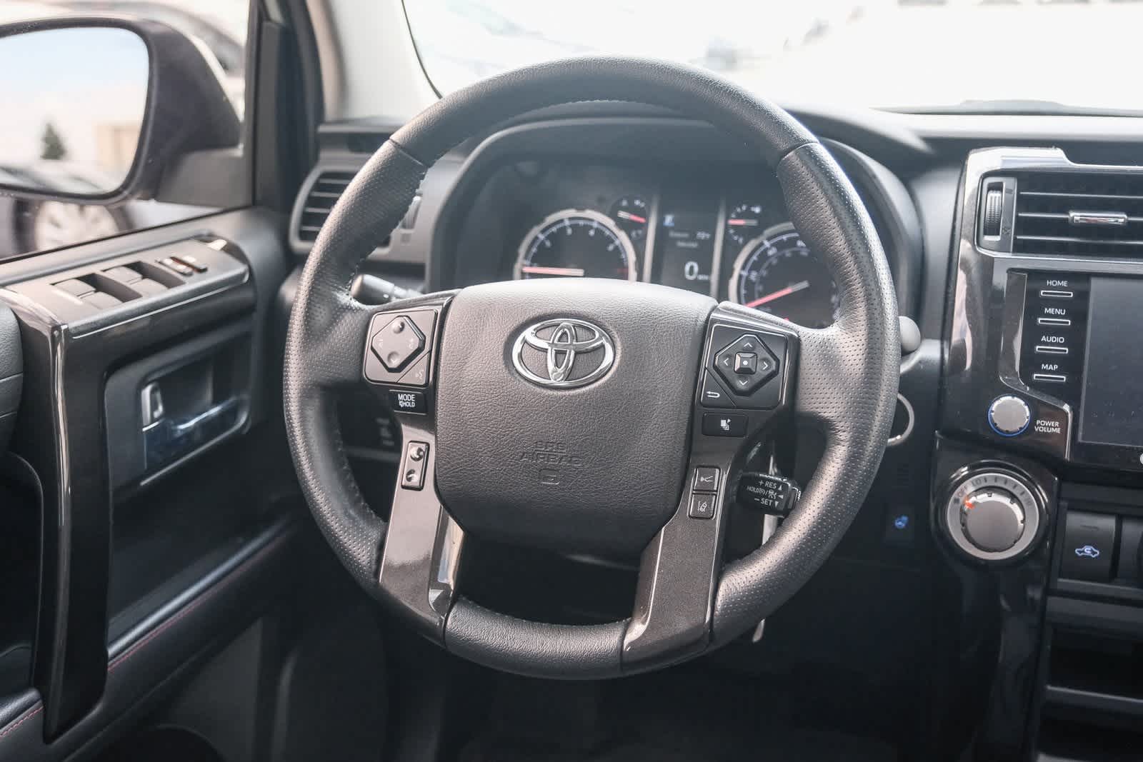 Thumbnail: 2023 Toyota 4Runner - 16