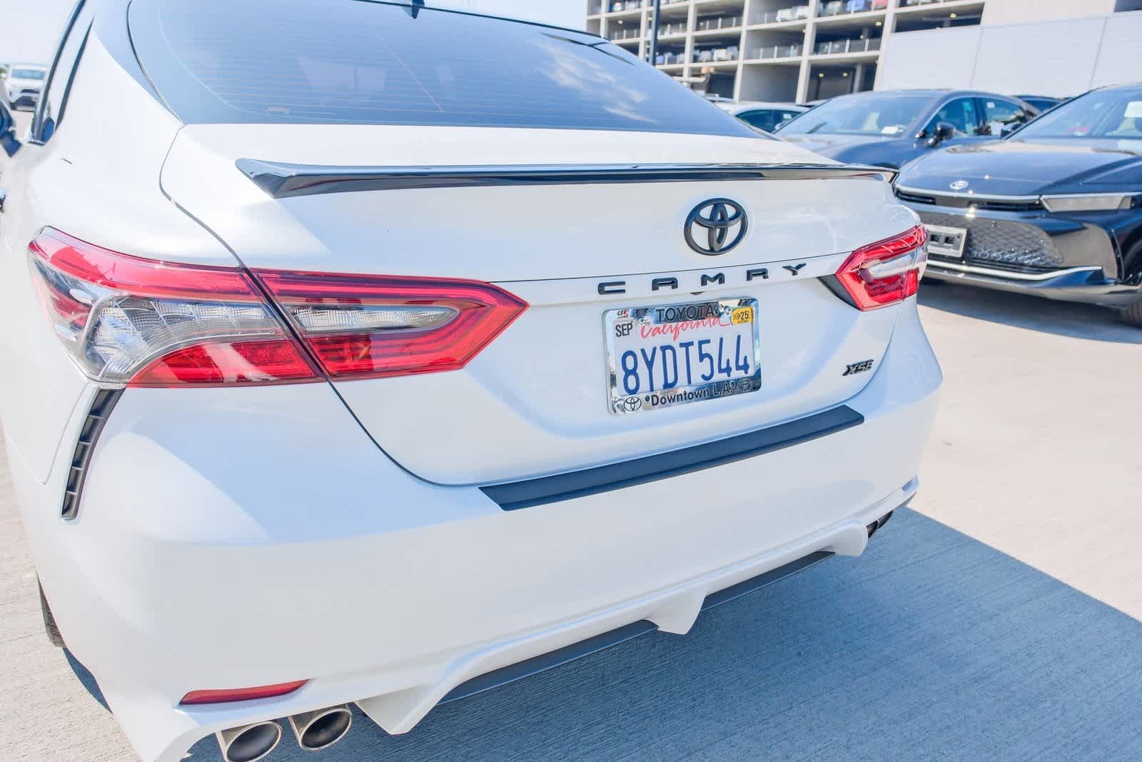 Thumbnail: 2022 Toyota Camry - 17